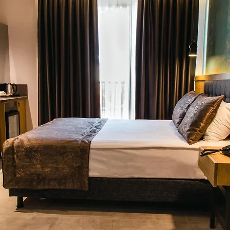 Peramis & Otel 3*