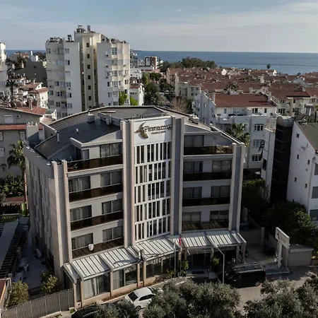Otel Peramis & 3*